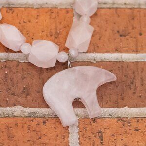 Vintage Abstract Rose Quartz Bear Colorless Beaded Necklace - W27